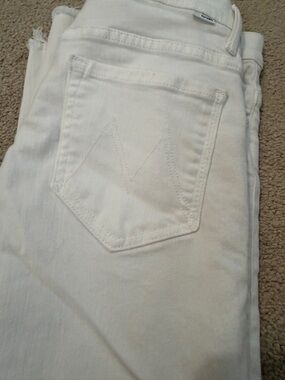 Mother Jeans The Insider Crop Step Fray